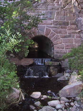 Stream Tunnel - NPH38 Stream Tunnel - NPH38